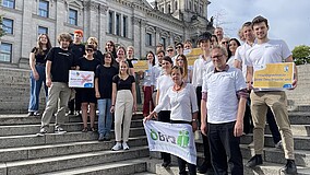 Das Team der Kampagne "Freiwilligendienst stärken"
