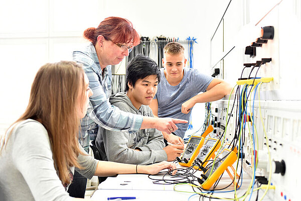 Ausbildungssituation mit digitaler Technik