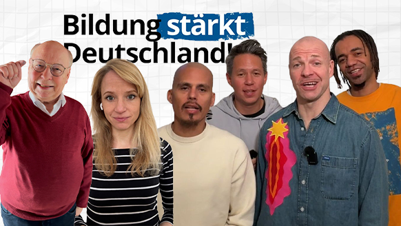 Schauspieler Hans-Joachim Heist, Moderatorin Merle Becker und die Band Culcha Candela stehen vor einem weißen Hintergrund. Auf dem Hintergrund befindet sich die Aufschrift "Bildung stärkt Deutschland".