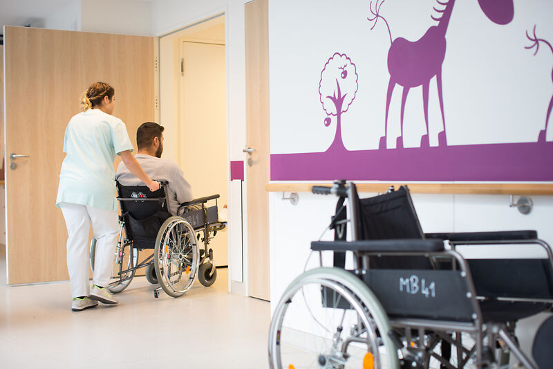 Pflegerin in Krankenhaus