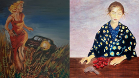 Zwei Ölgemälde in Collage: Links eine blonde Frau, die mit einer Waffe in der Hand vor einem Auto wegrennt. Rechts eine Frau mit geschlossenen Augen und Bademantel, vor ihr liegen eine Pistole und rote Kugeln, vermutlich Kirschen.