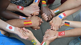 Internationale Hilfe steht derzeit weltweit unter Rechtfertigungsdruck