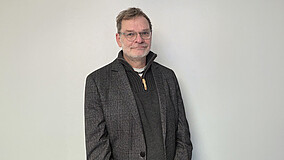 Peter Hermanns in einer Porträtaufnahme.