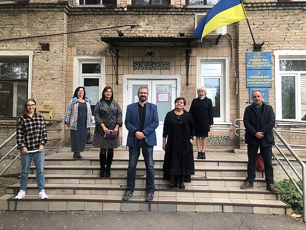 Mitarbeitende des IB sowie der GIZ und Angestellte der Stadt Selydove im Bezirk Donezk 